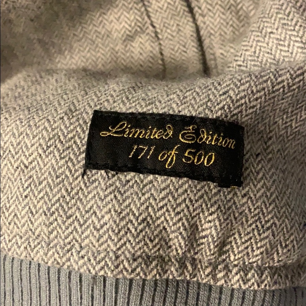 Adiddas jacket - Picture 5 of 7